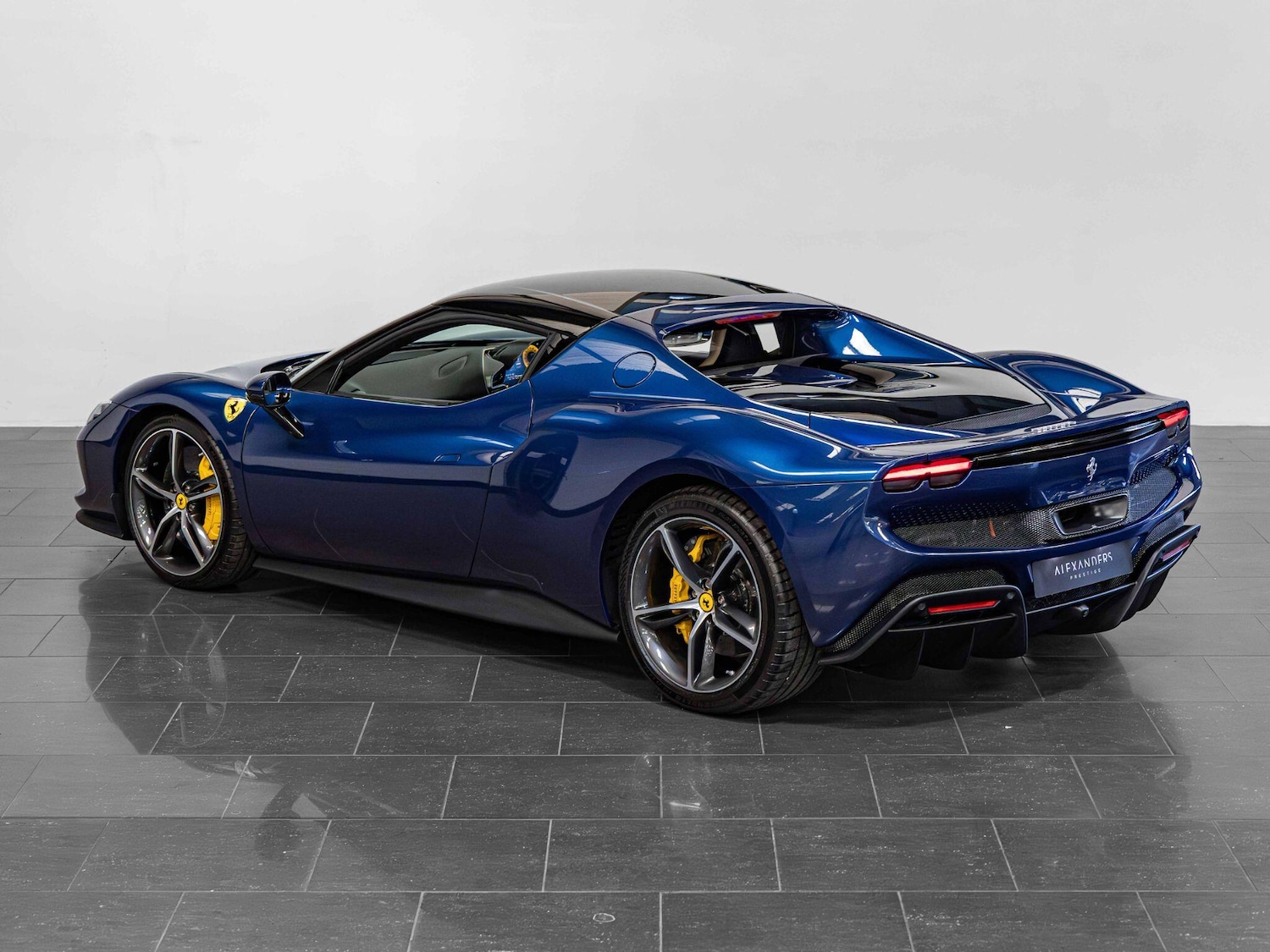 Used Ferrari 296 GTB 2025 for sale - 76997888: Photo 6