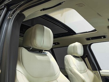 Used Land Rover Range Rover 2023 for sale - 78245178: Photo