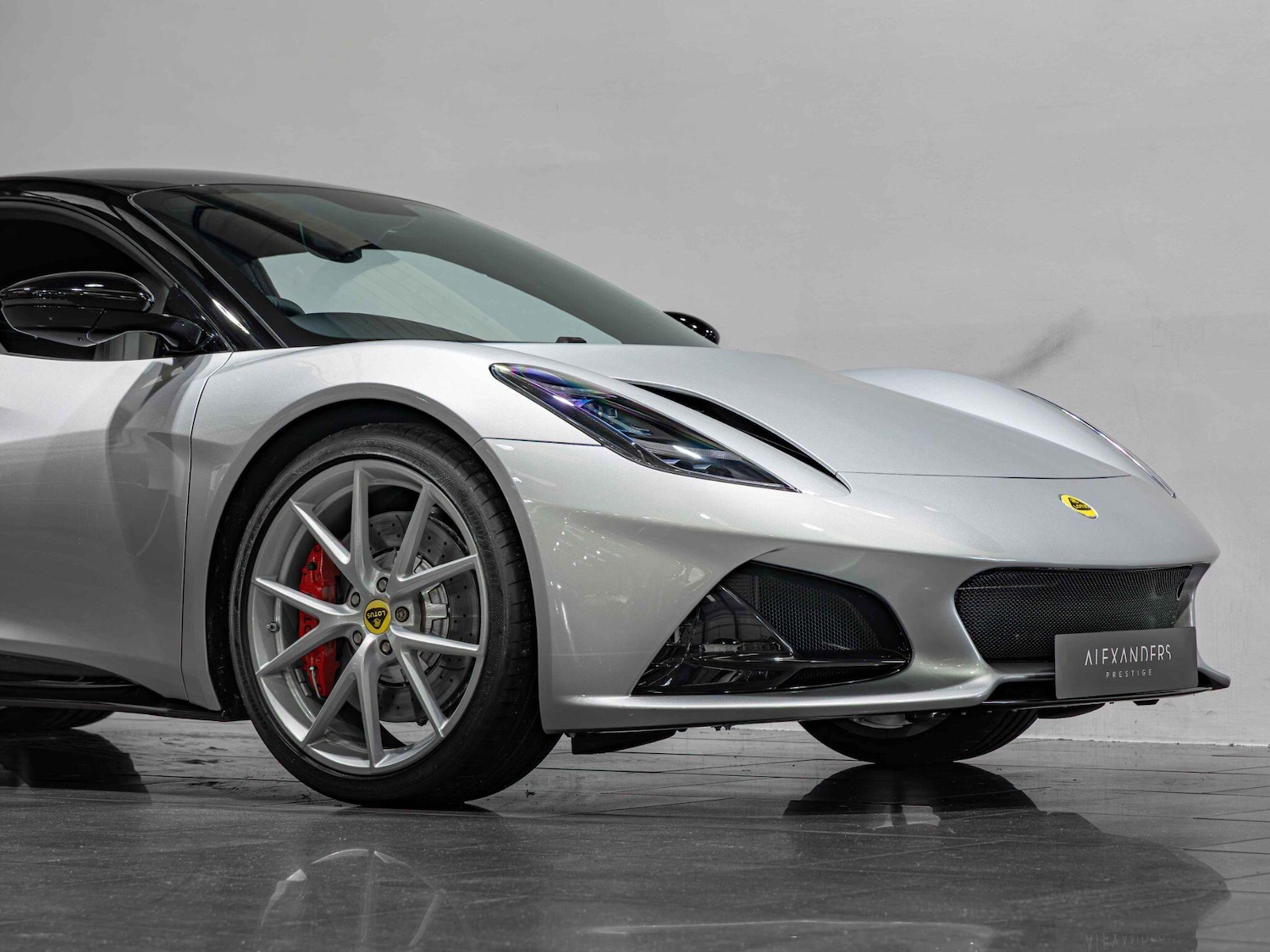 Used Lotus Emira 2025 for sale - 76801450: Photo 19