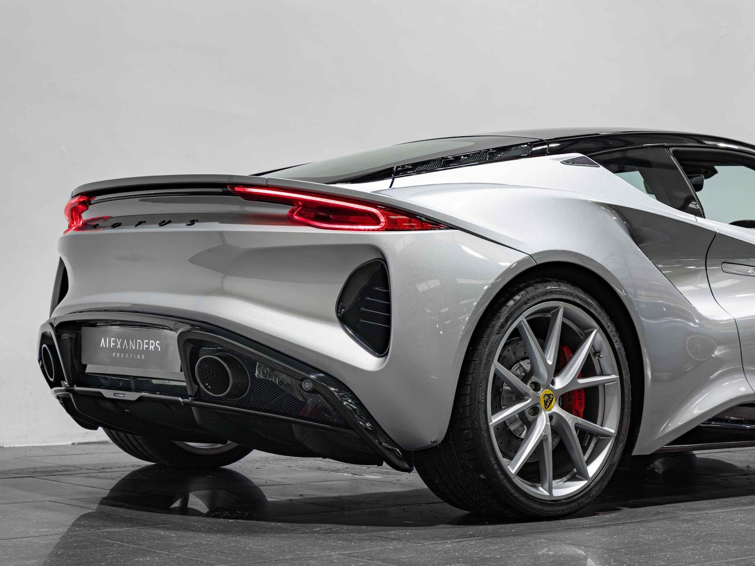 Used Lotus Emira 2025 for sale - 76801450: Photo 23