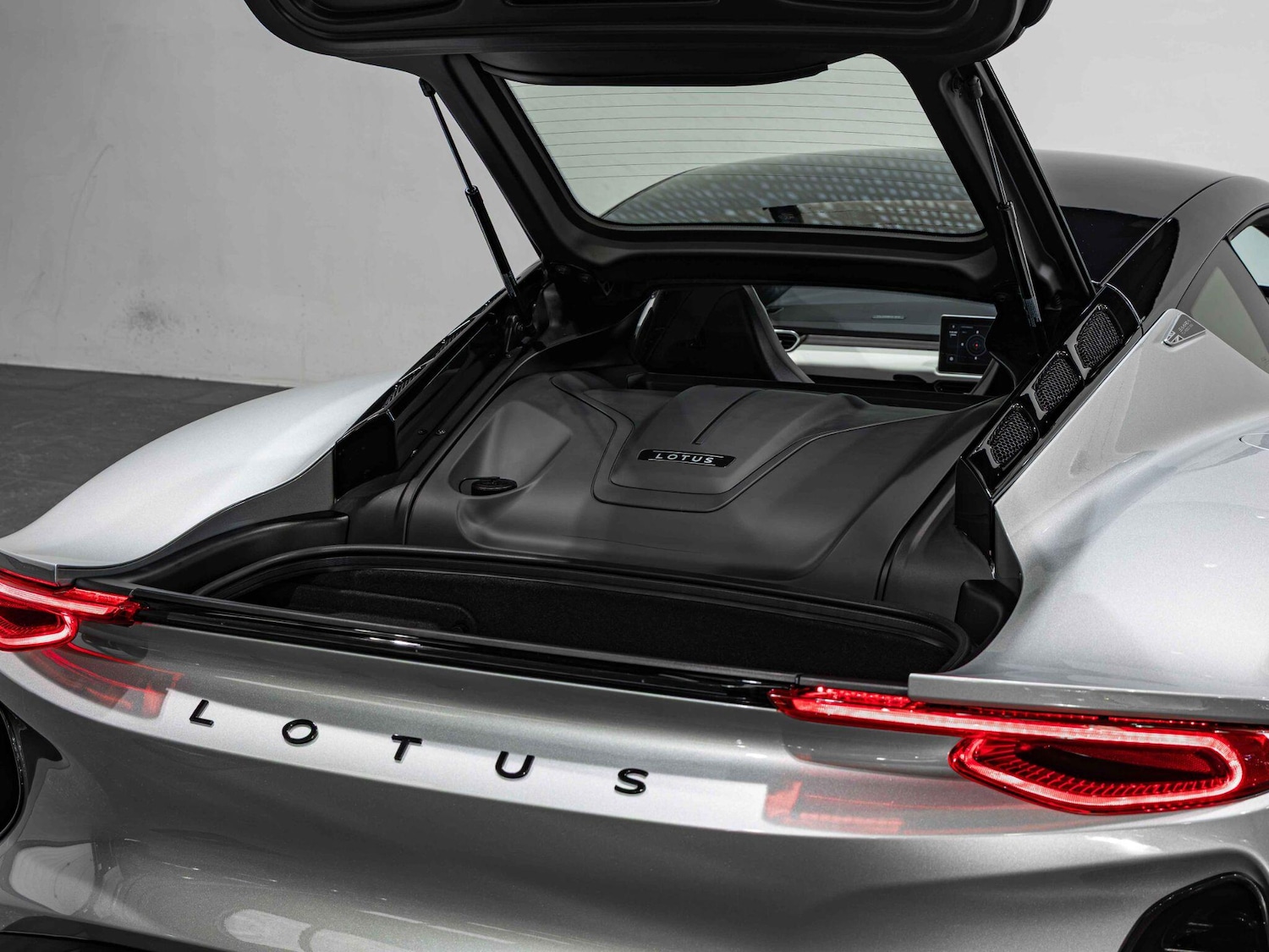 Used Lotus Emira 2025 for sale - 76801450: Photo 27