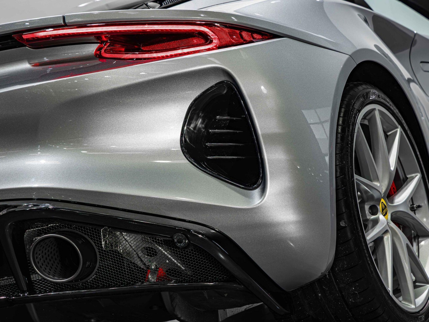 Used Lotus Emira 2025 for sale - 76801450: Photo 29