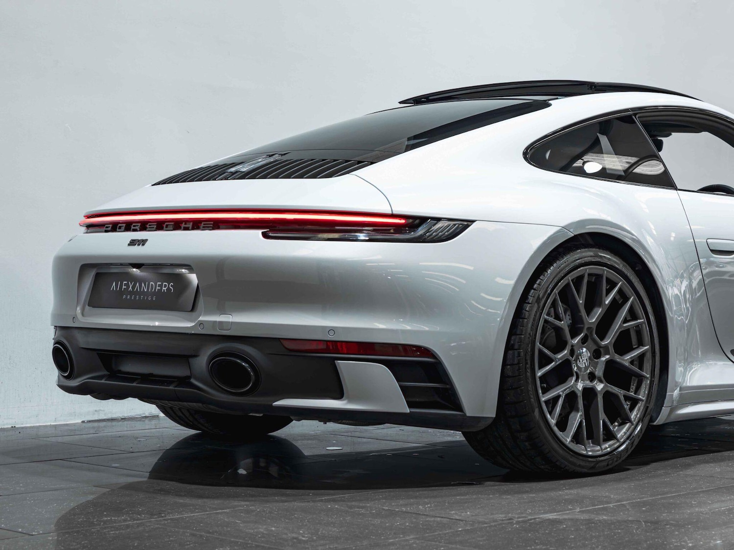 Used Porsche 911 2023 for sale - 78007877: Photo 13