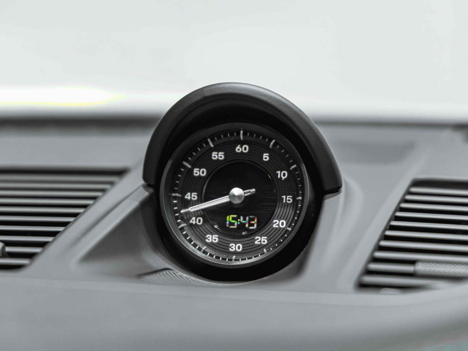 Used Porsche 911 2023 for sale - 78007877: Photo 3