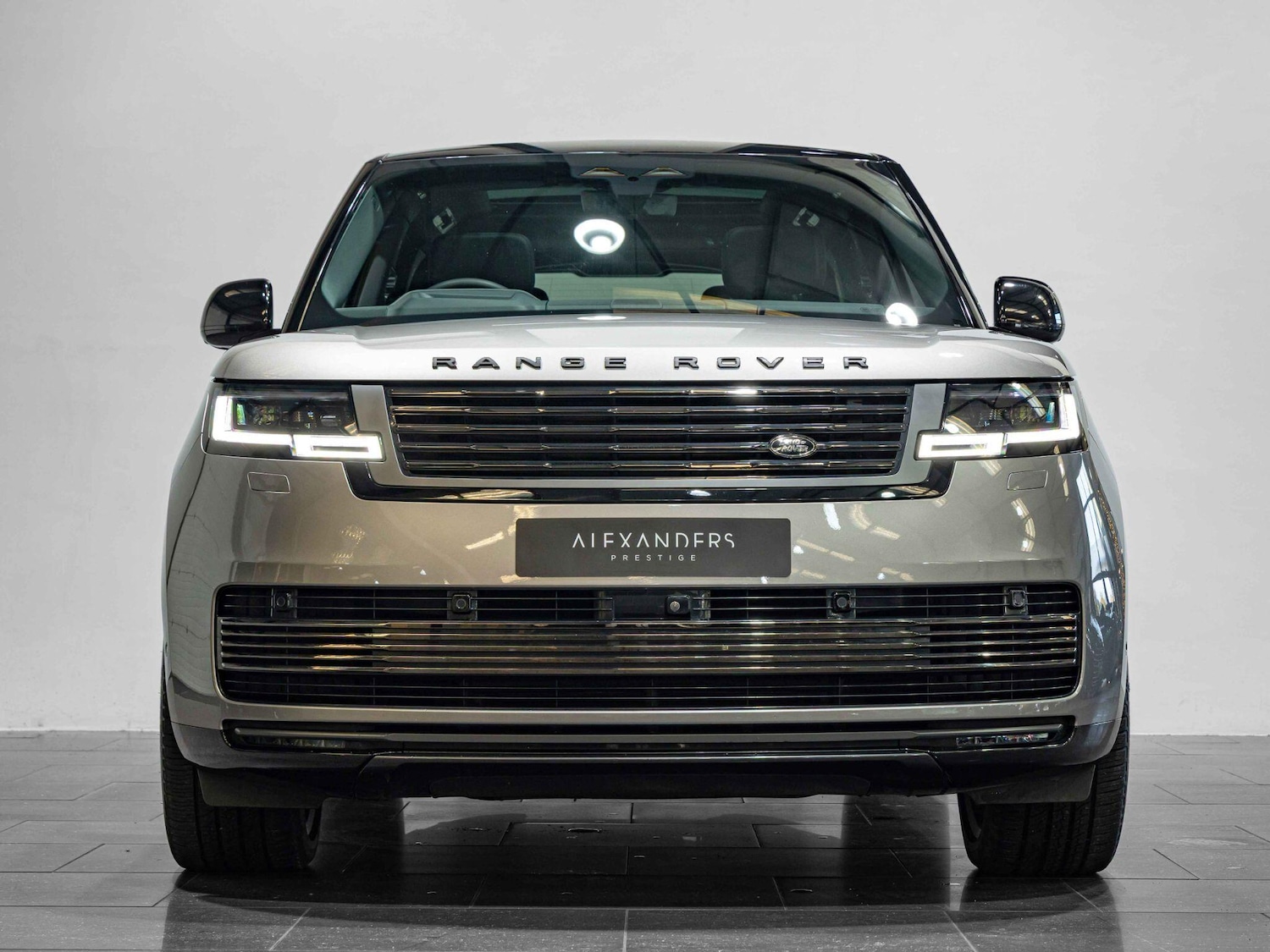 Used Land Rover Range Rover 2023 for sale - 76886802: Photo 10