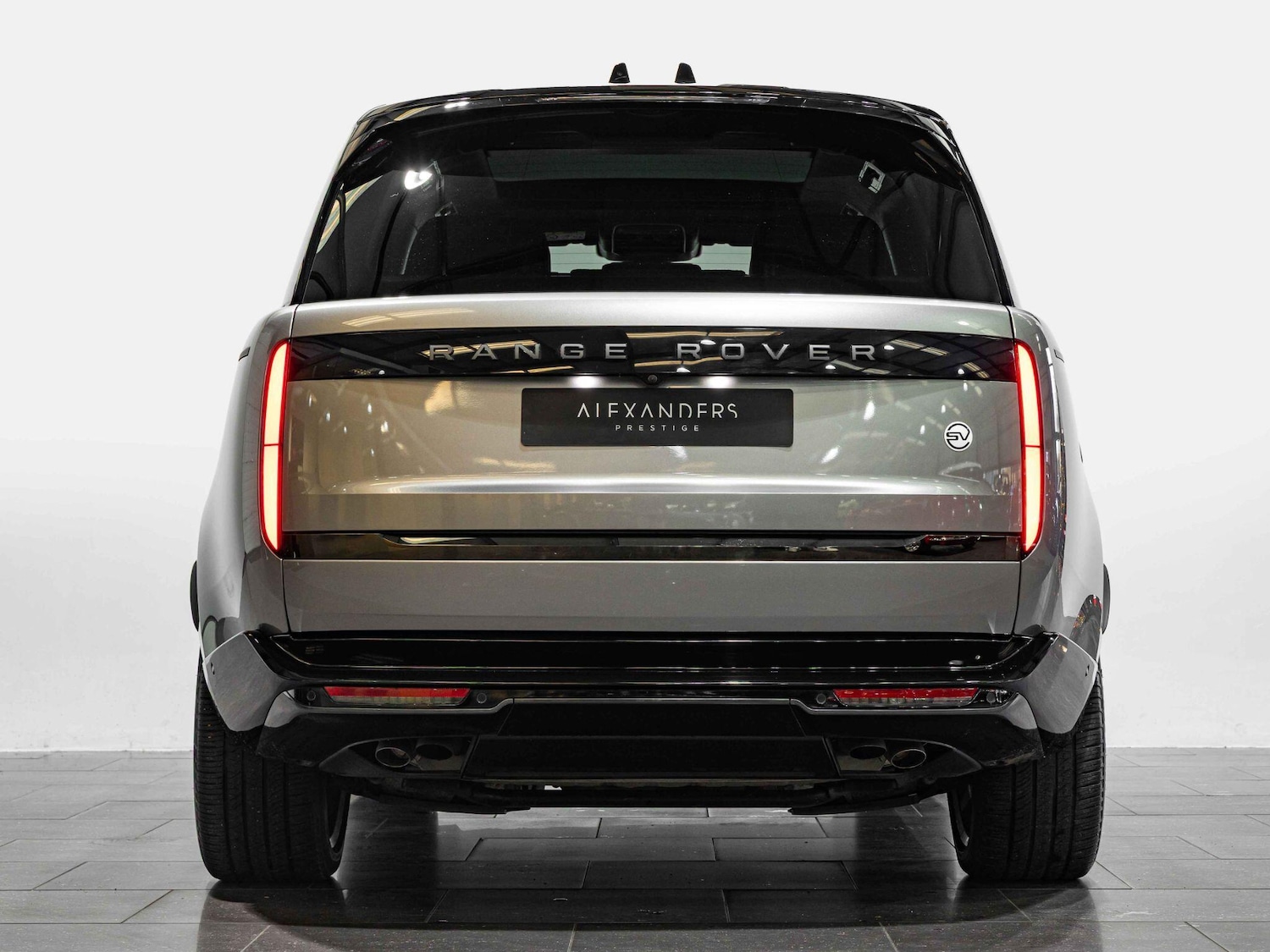 Used Land Rover Range Rover 2023 for sale - 76886802: Photo 11