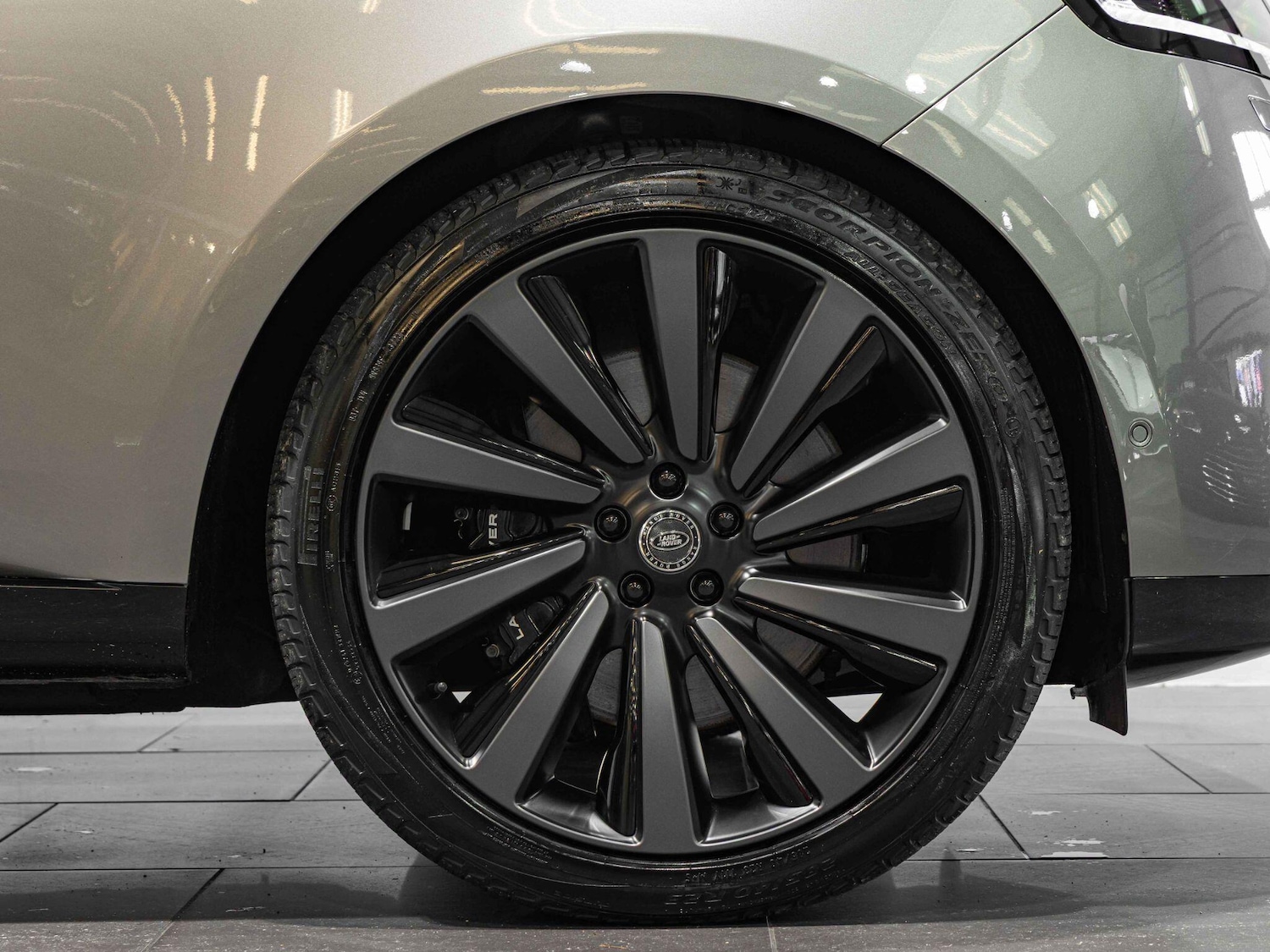 Used Land Rover Range Rover 2023 for sale - 76886802: Photo 7