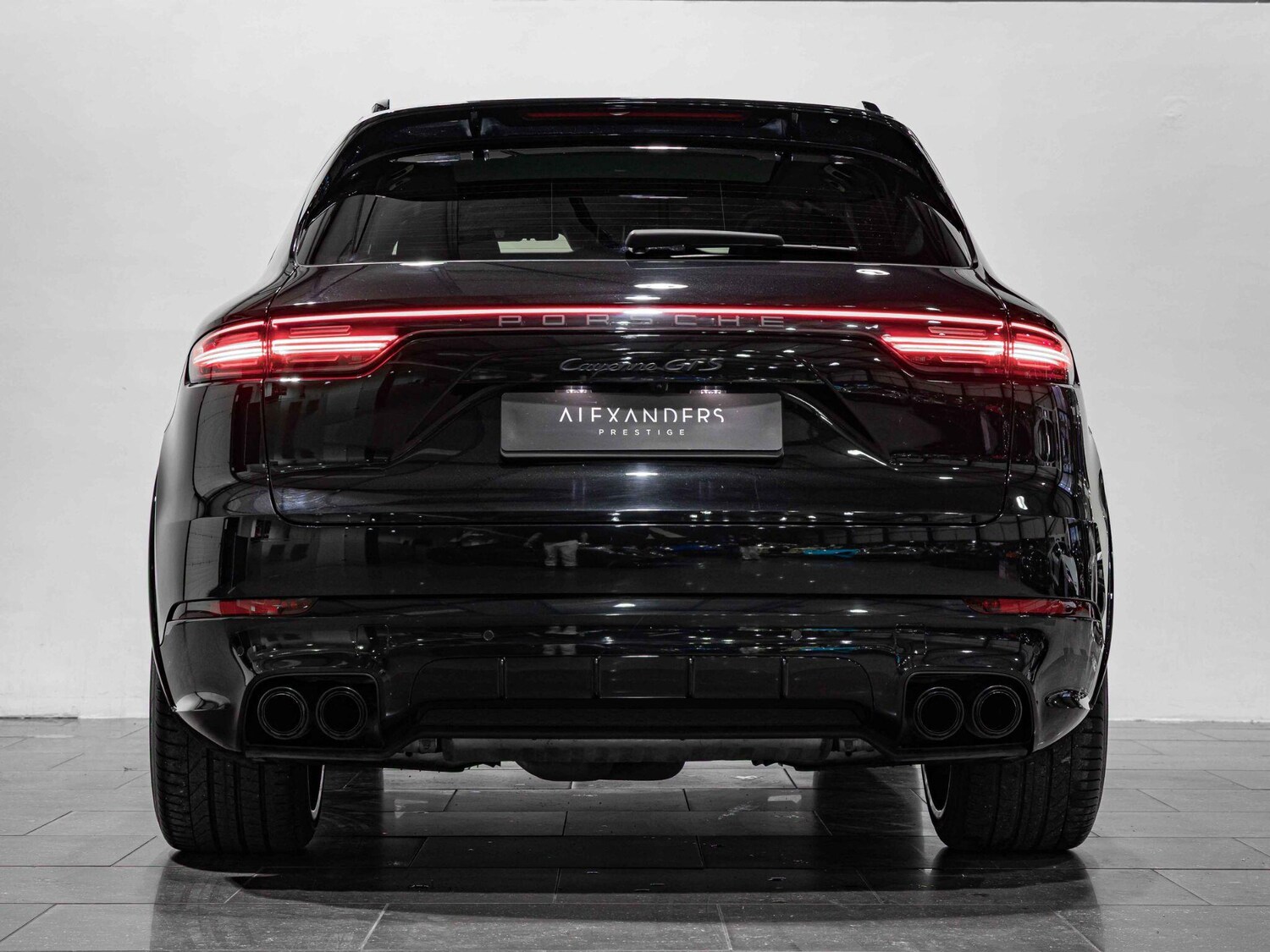 Used Porsche Cayenne 2023 for sale - 77155930: Photo 24