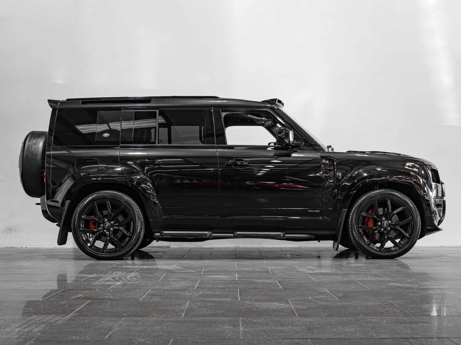 Used Land Rover Defender 2020 for sale - 77074013: Photo 6