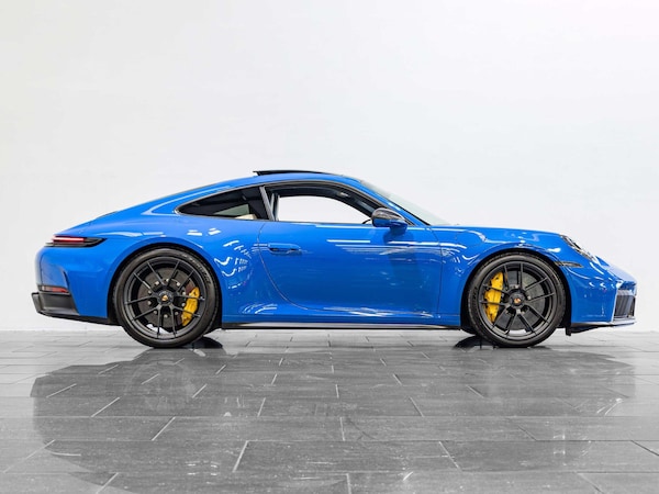 Used Porsche 911 2024 for sale - 75647265: Photo 6