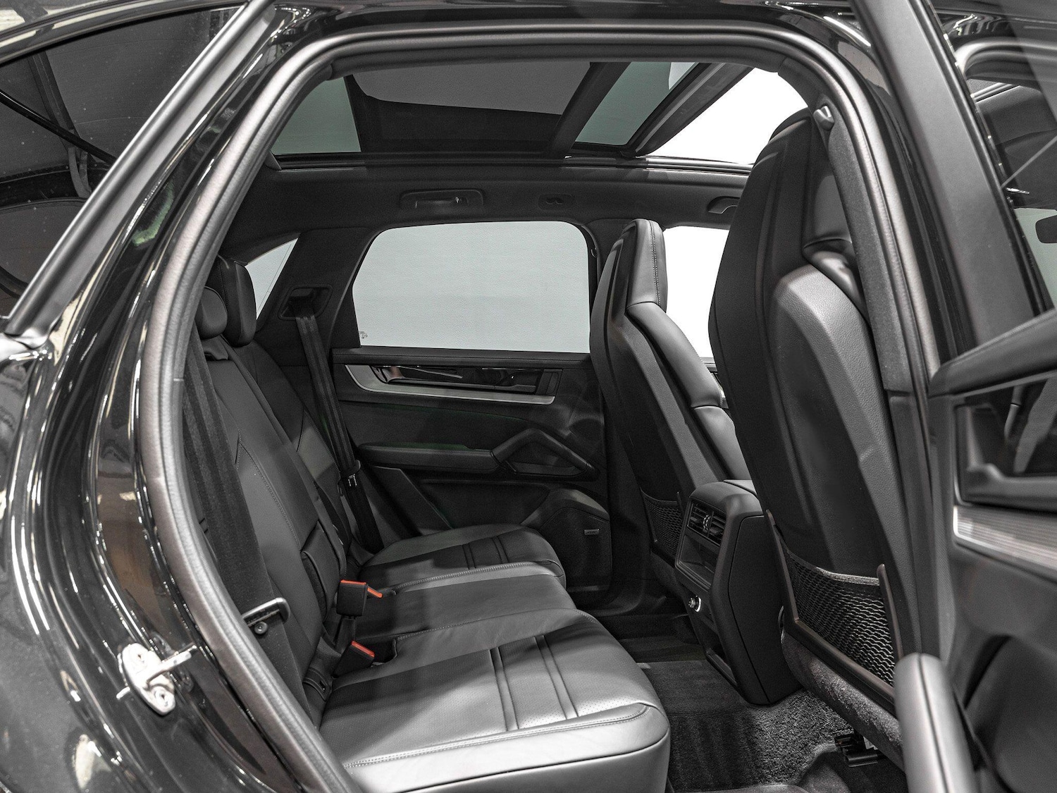 Used Porsche Cayenne 2023 for sale - 77525125: Photo 24