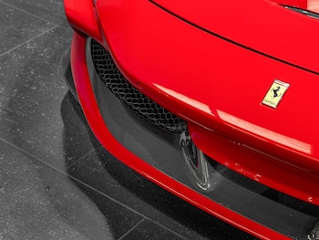 Used Ferrari F8 Tributo 2022 for sale - 76061022: Photo