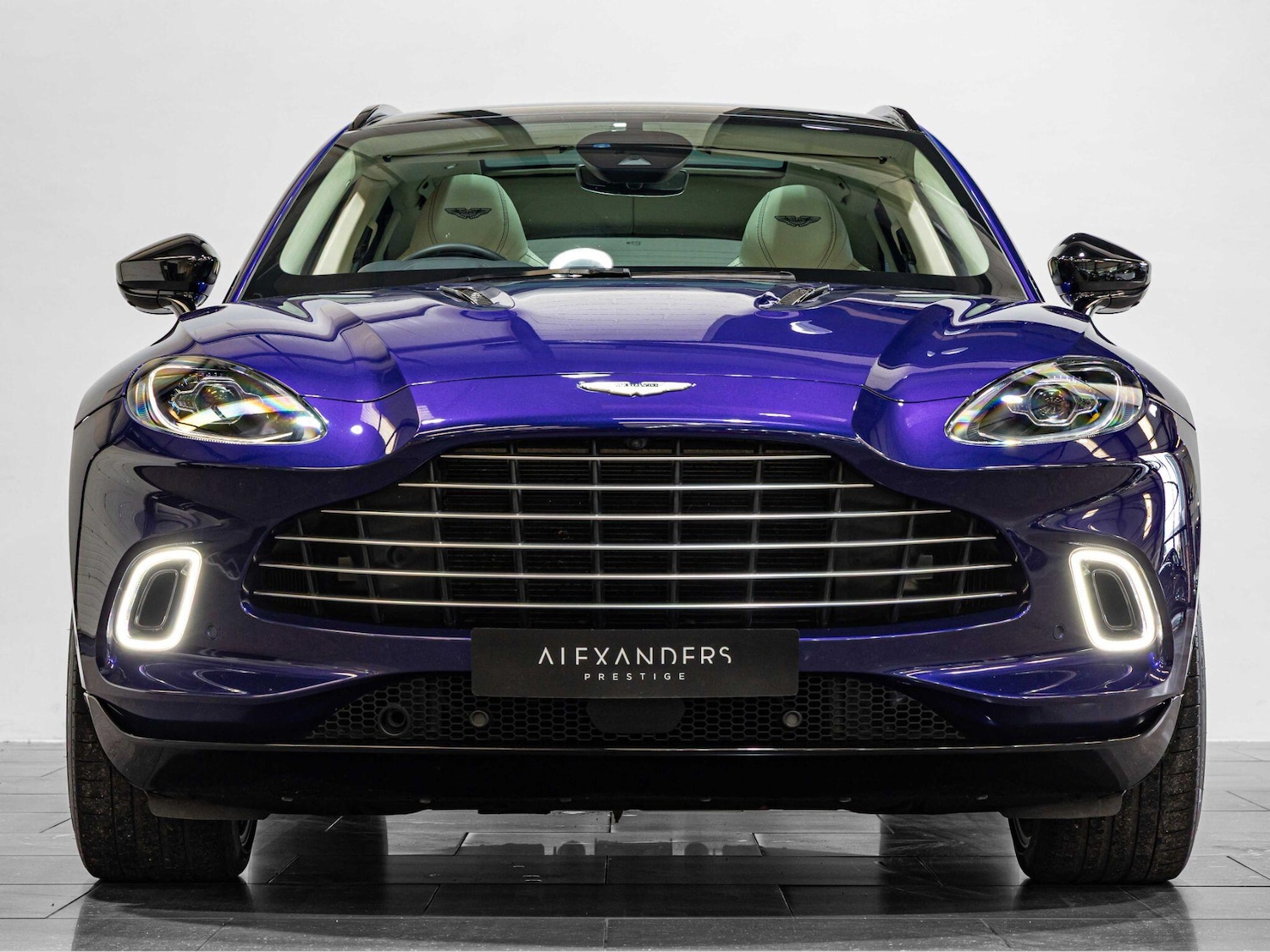 Used Aston Martin DBX for sale - 76476466: Photo 10