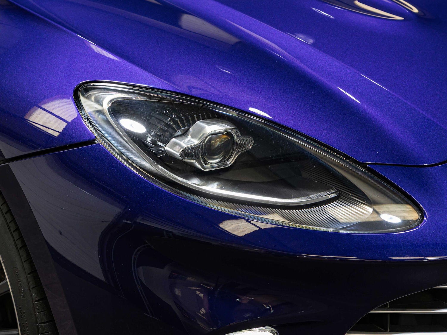 Used Aston Martin DBX for sale - 76476466: Photo 16