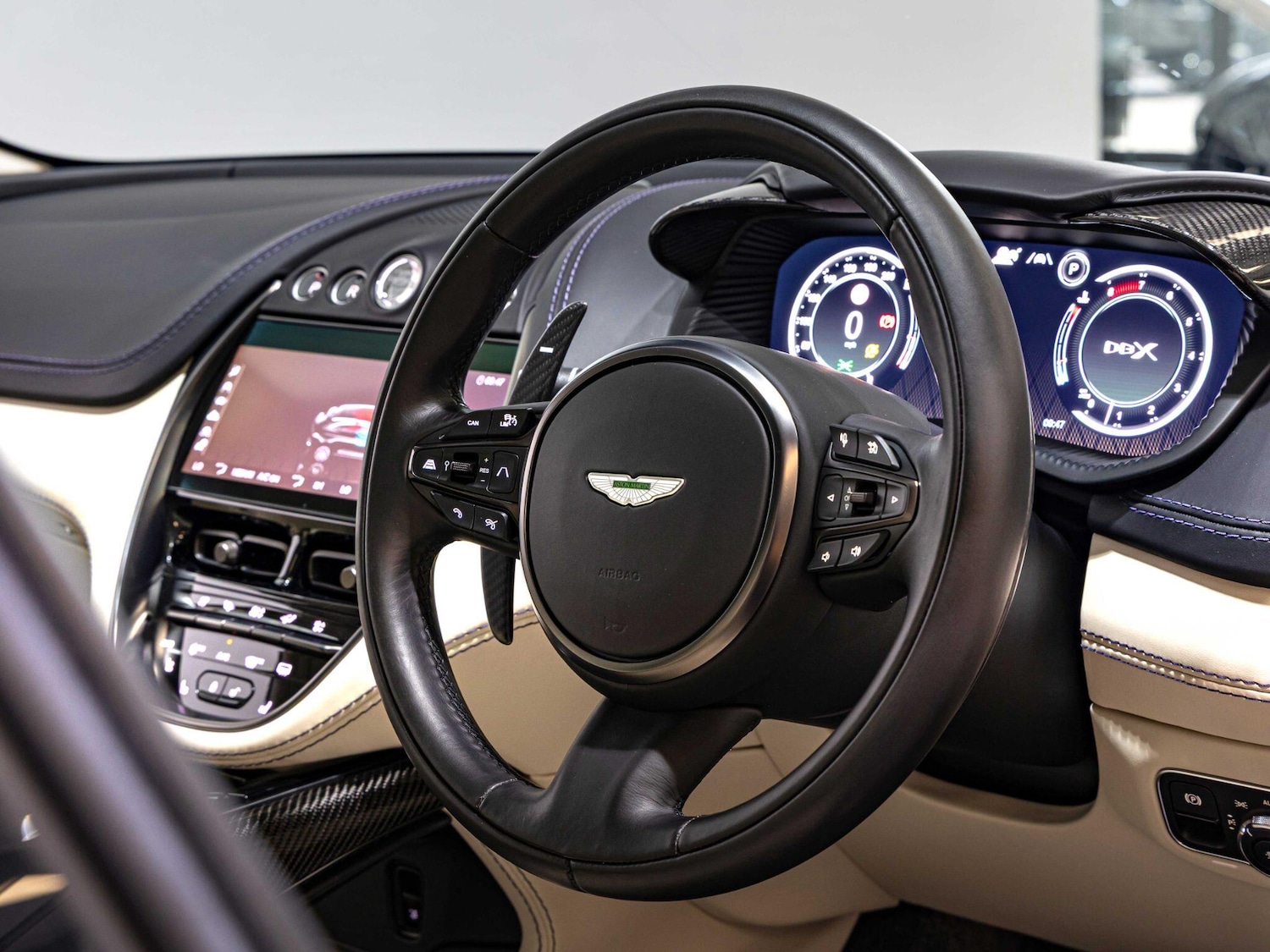 Used Aston Martin DBX for sale - 76476466: Photo 18