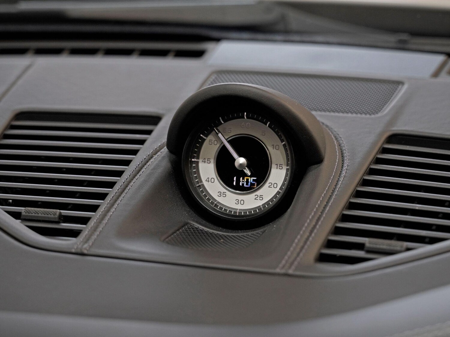 Used Porsche 911 for sale - 77823640: Photo 19