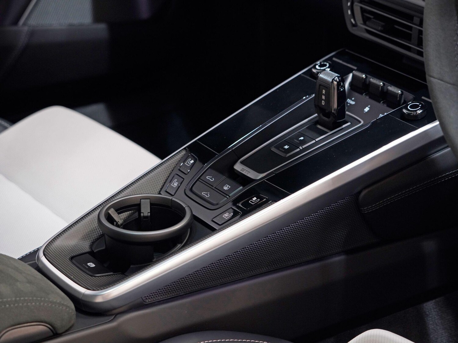 Used Porsche 911 for sale - 77823640: Photo 25