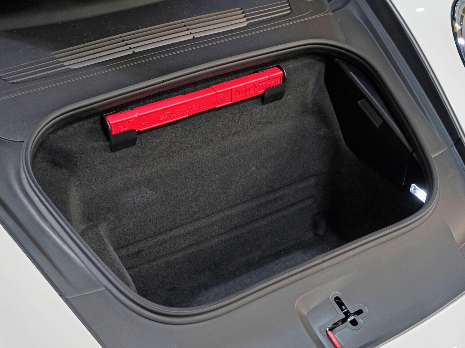 Used Porsche 911 for sale - 77823640: Photo 31