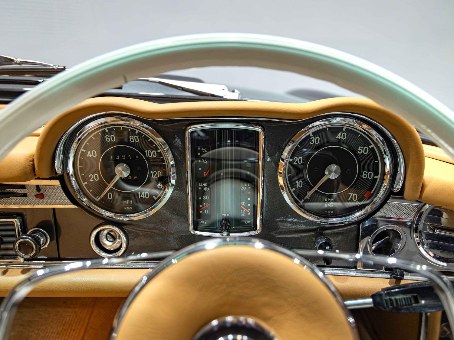 Used Mercedes-Benz 230 SL 1967 for sale - 77017037: Photo 13