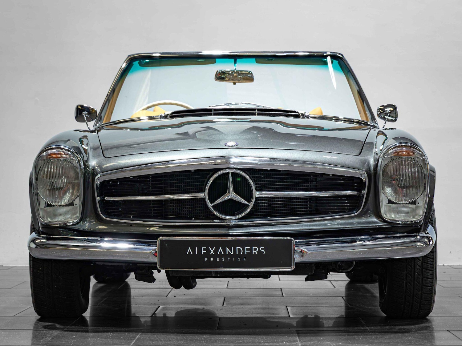 Used Mercedes-Benz 230 SL 1967 for sale - 77017037: Photo 20