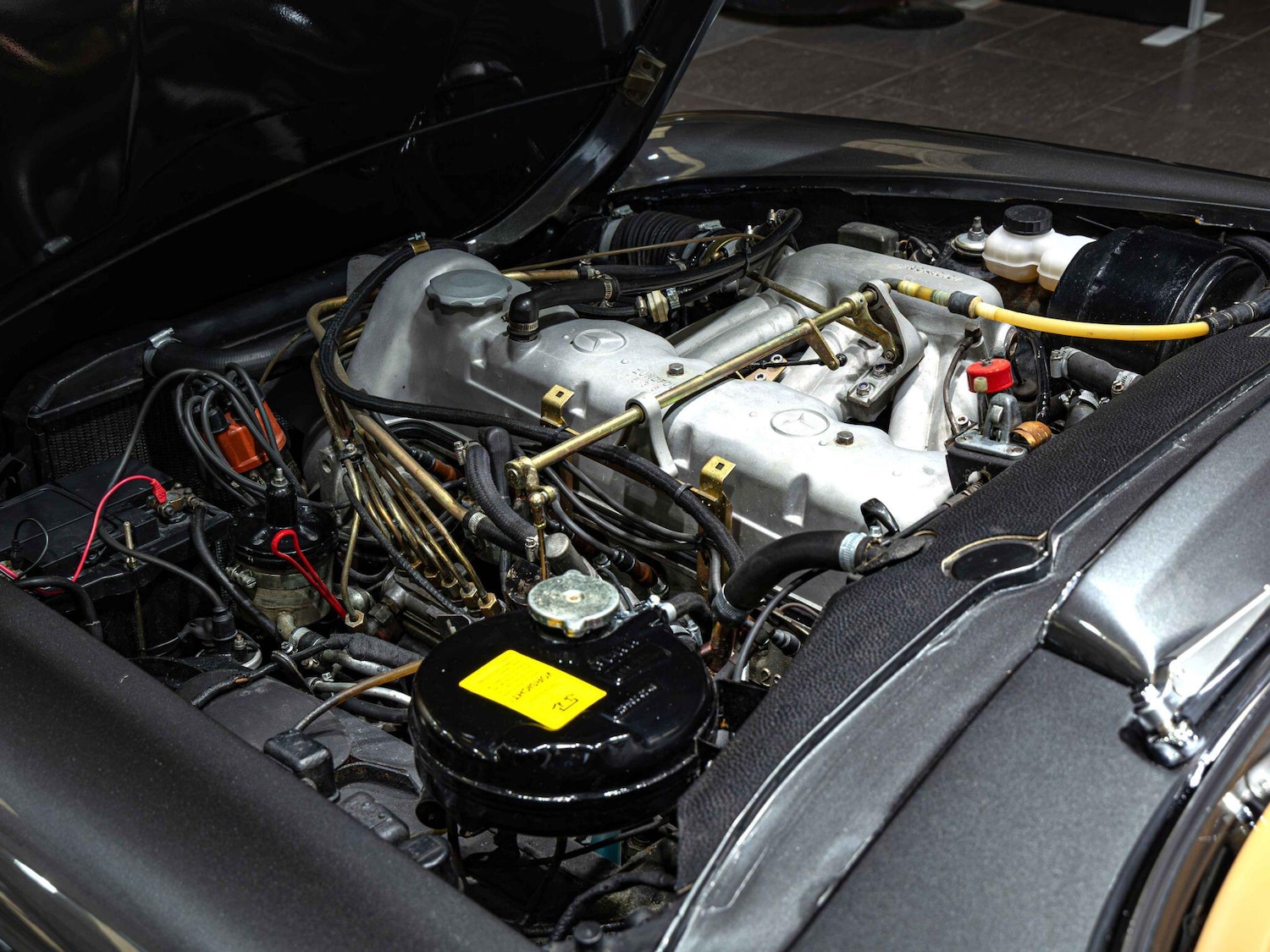 Used Mercedes-Benz 230 SL 1967 for sale - 77017037: Photo 21