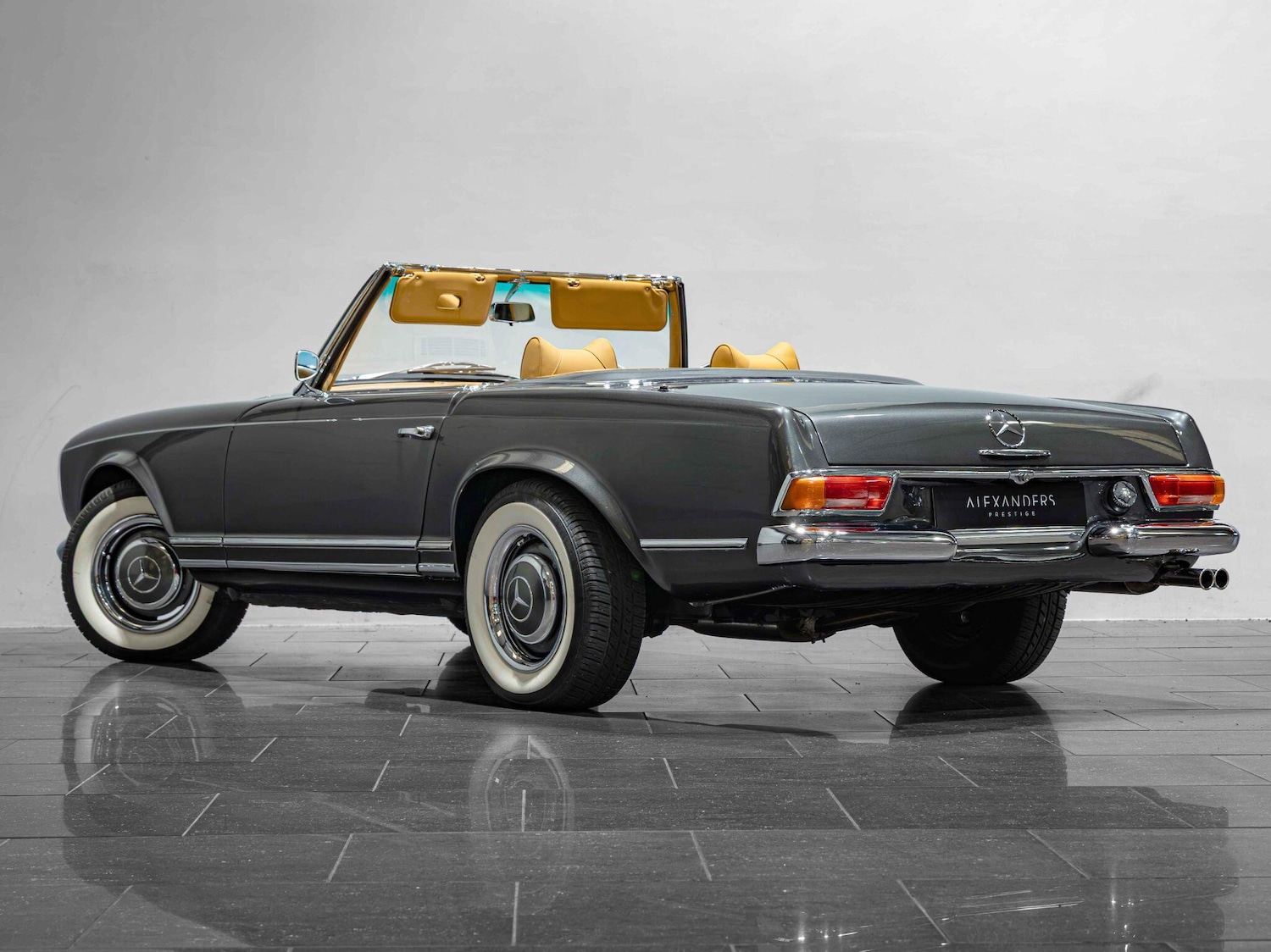 Used Mercedes-Benz 230 SL 1967 for sale - 77017037: Photo 28