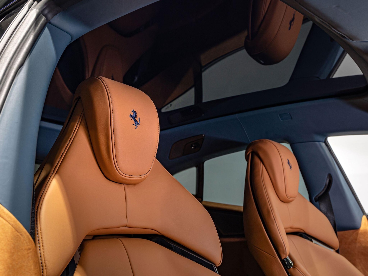 Used Ferrari Purosangue for sale - 76476467: Photo 2