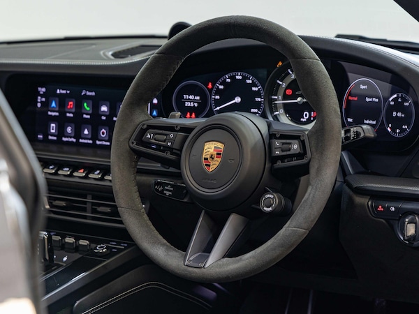 Used Porsche 911 2022 for sale - 75552637: Photo 11
