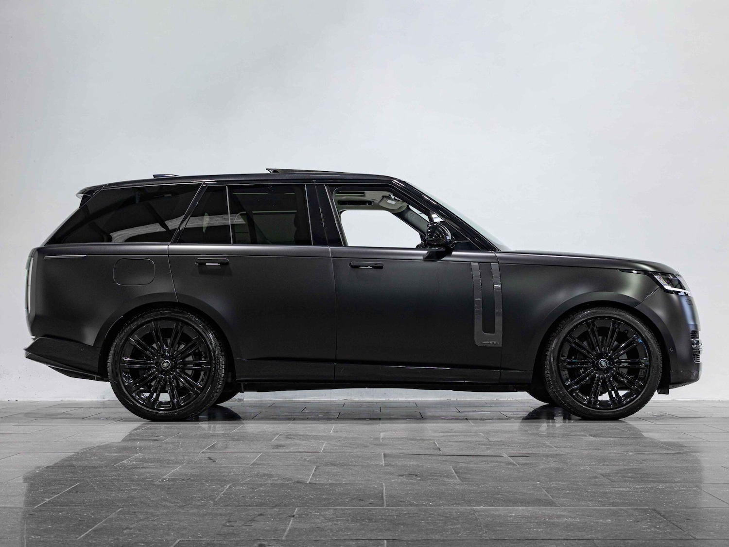 Used Land Rover Range Rover for sale - 76689720: Photo 5