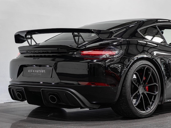 Used Porsche 718 Cayman 2021 for sale - 76159248: Photo 13