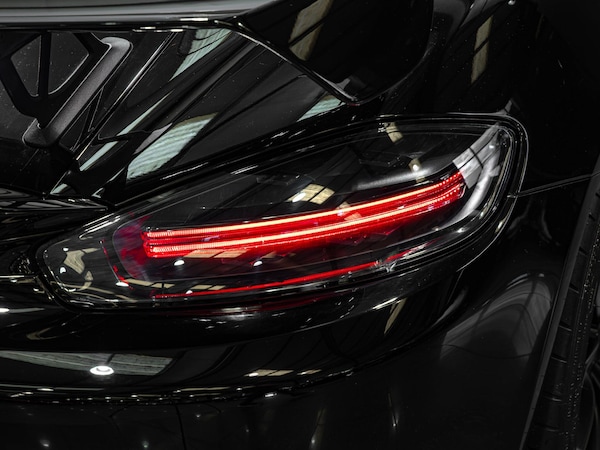 Used Porsche 718 Cayman 2021 for sale - 76159248: Photo 15