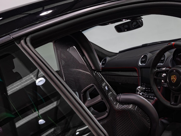Used Porsche 718 Cayman 2021 for sale - 76159248: Photo 18
