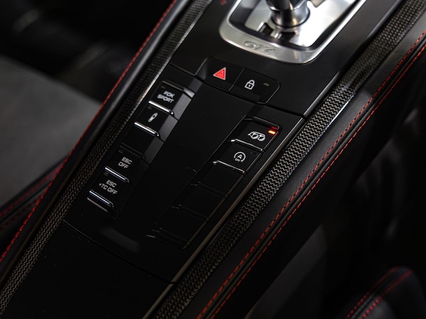 Used Porsche 718 Cayman 2021 for sale - 76159248: Photo 26