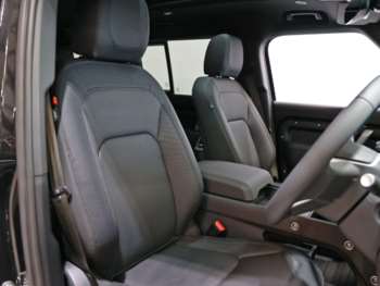 Used Land Rover Defender 110 2023 for sale - 74408720: Photo
