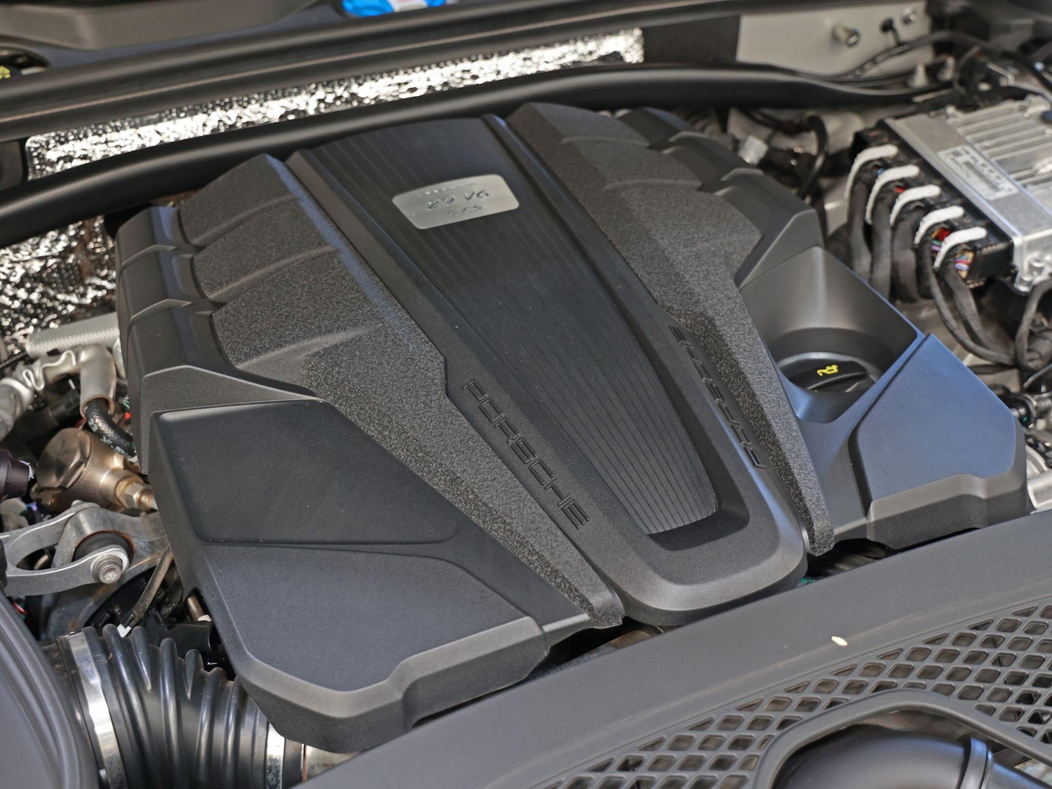 Used Porsche Macan 2023 for sale - 76360264: Photo 18