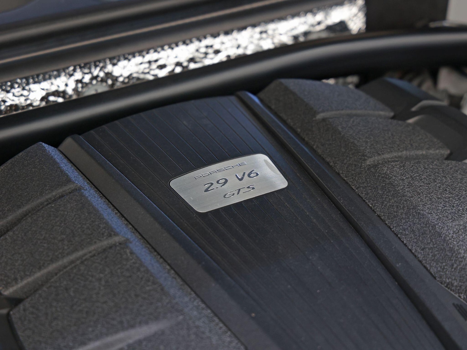 Used Porsche Macan 2023 for sale - 76360264: Photo 19