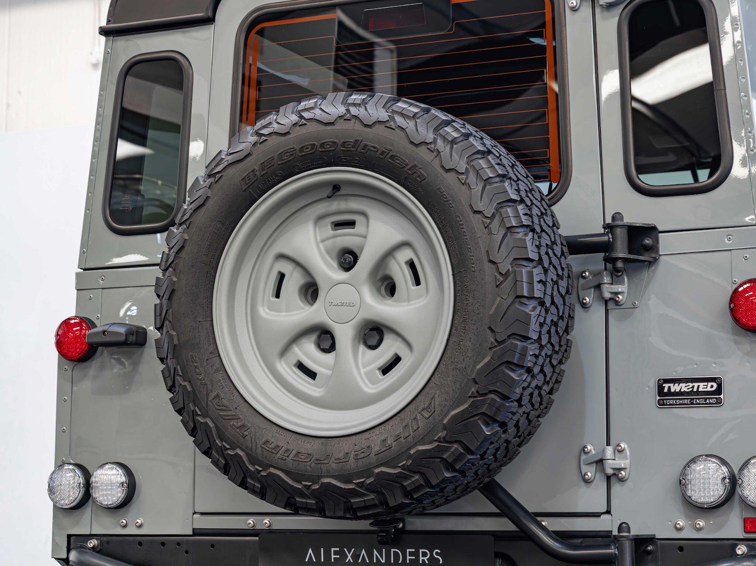 Vehicle 19