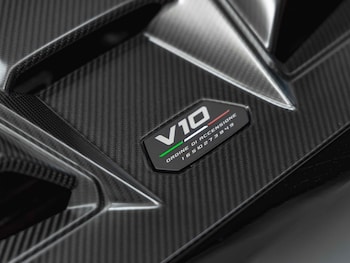 Used Lamborghini Huracan 2024 for sale - 78416262: Photo