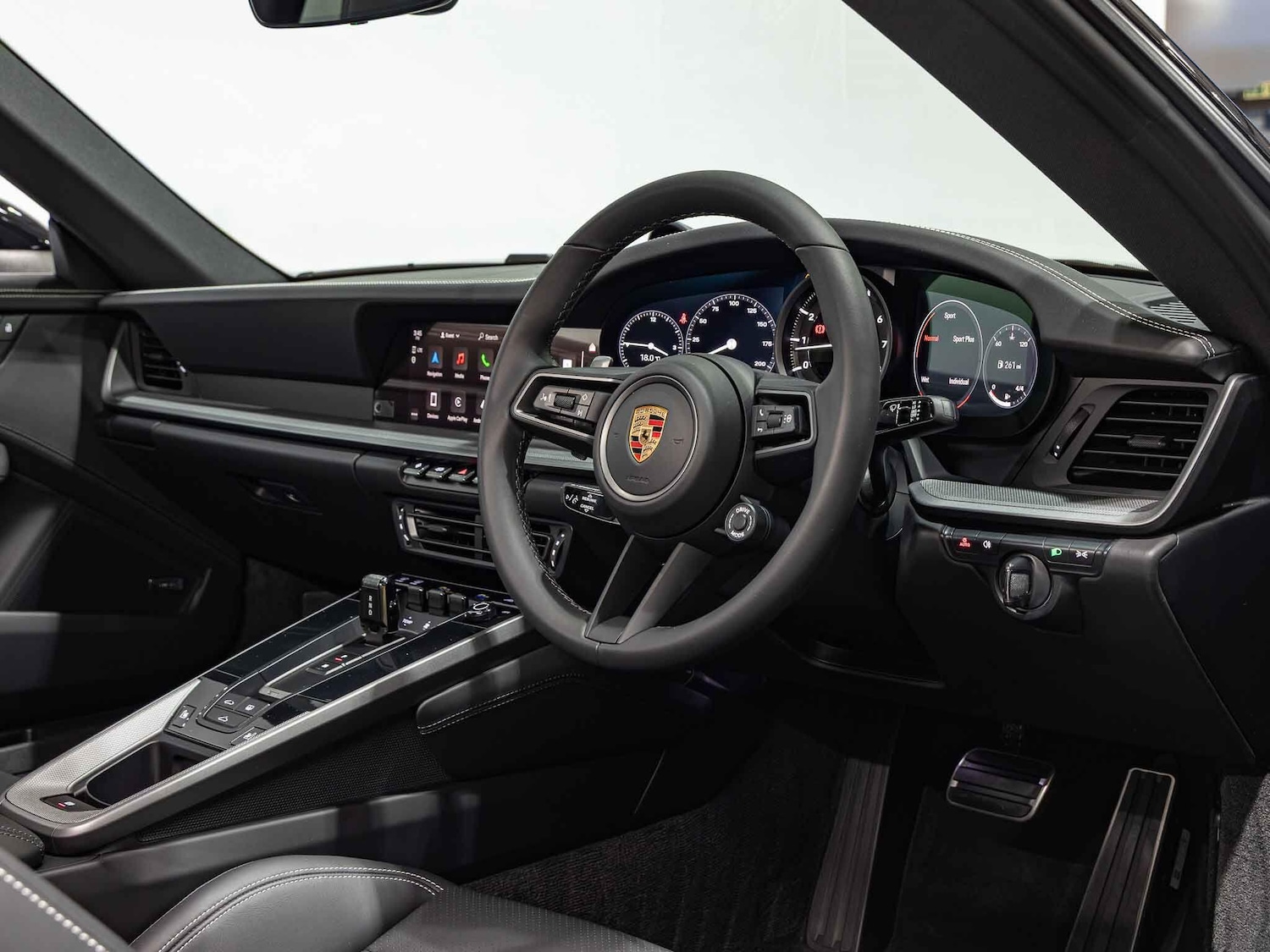 Used Porsche 911 2024 for sale - 76991603: Photo 10