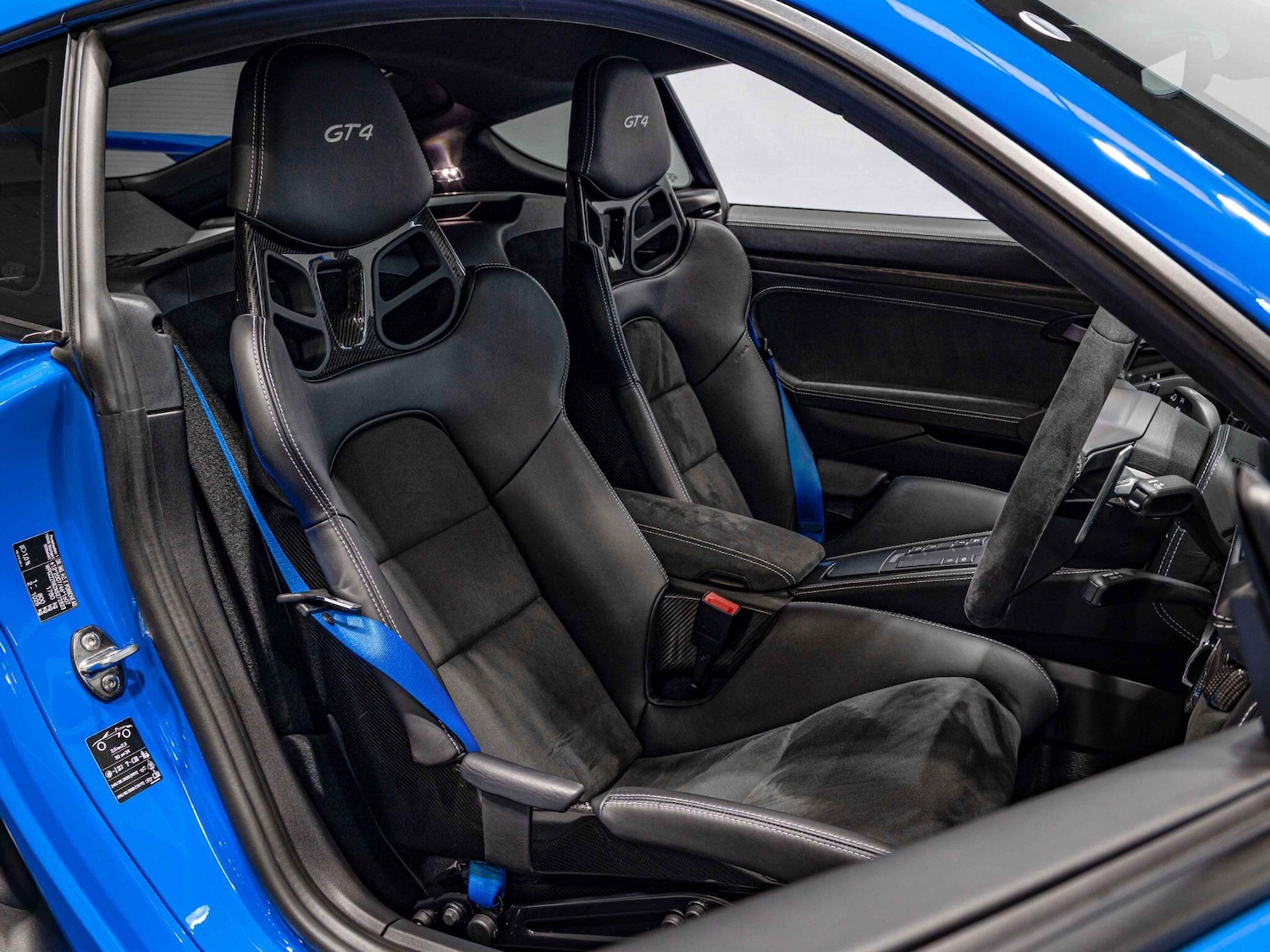 Used Porsche 718 Cayman 2022 for sale - 76336612: Photo 2