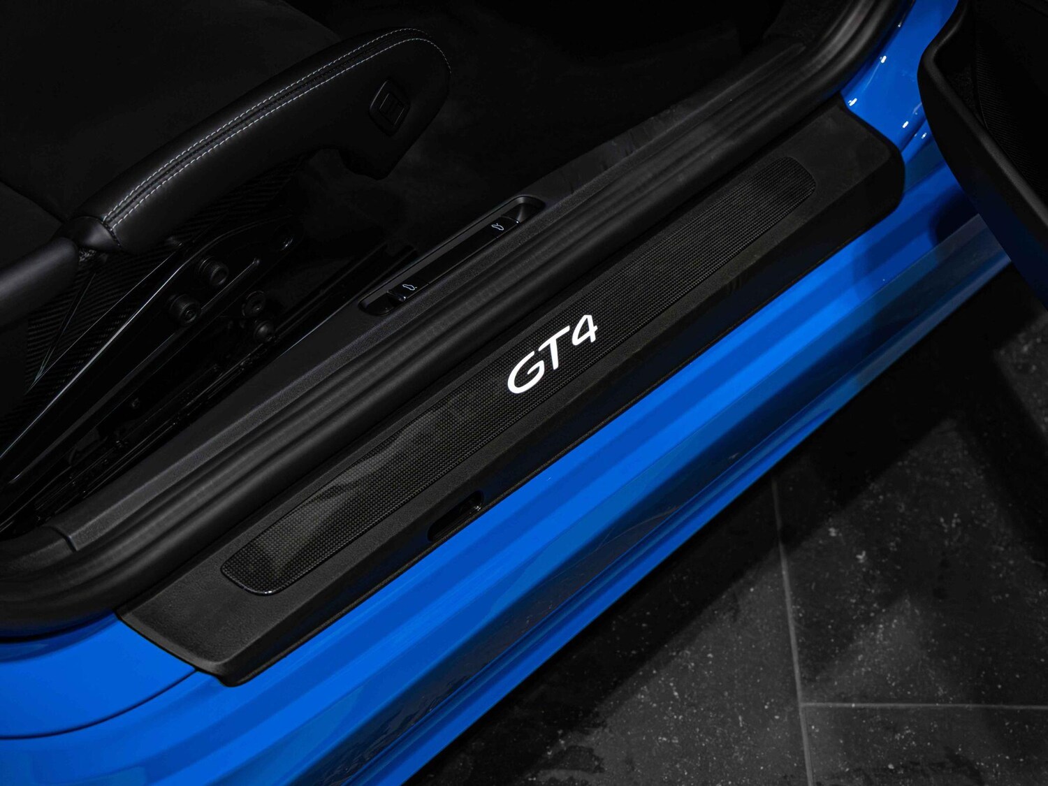 Used Porsche 718 Cayman 2022 for sale - 76336612: Photo 31