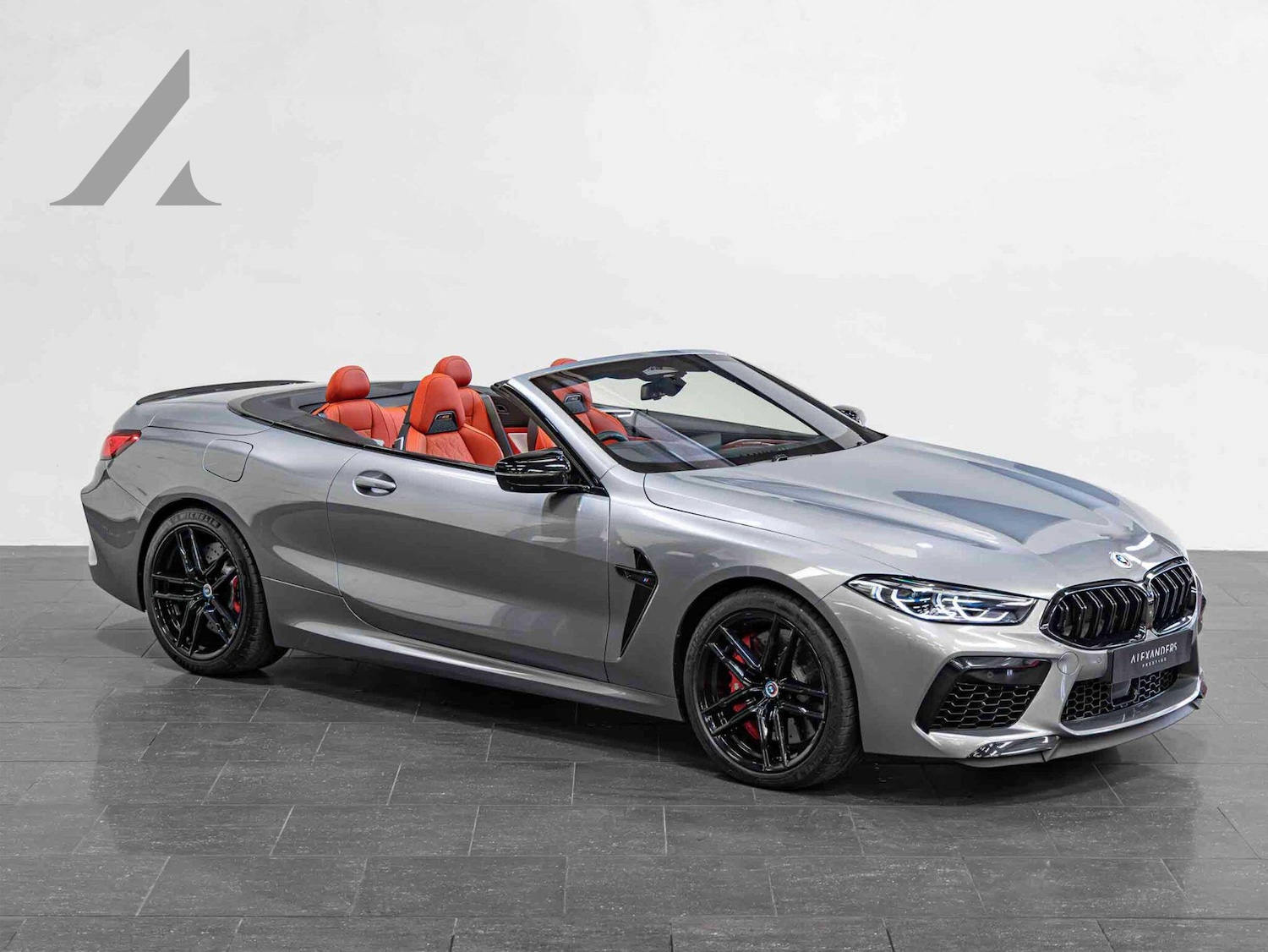 Used BMW M8 2023 for sale - 76549645: Photo 1