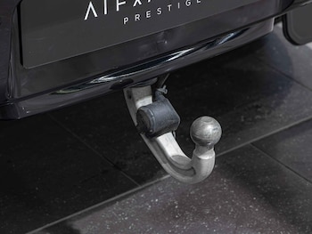 Used Land Rover Defender 90 2024 for sale - 76409287: Photo