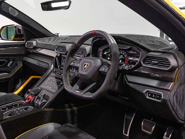 Used Lamborghini Urus for sale - 76282831: Photo 25