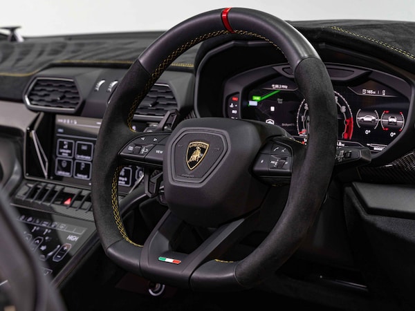 Used Lamborghini Urus for sale - 76282831: Photo 26