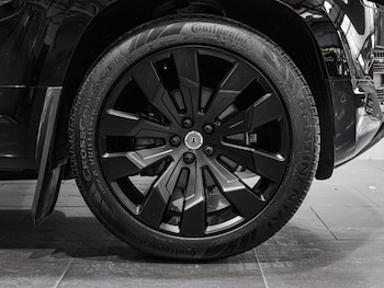 Used Land Rover Defender 2022 for sale - 76771833: Photo