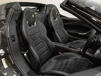 Used Ferrari 296 GTS 2023 for sale - 78586116: Photo