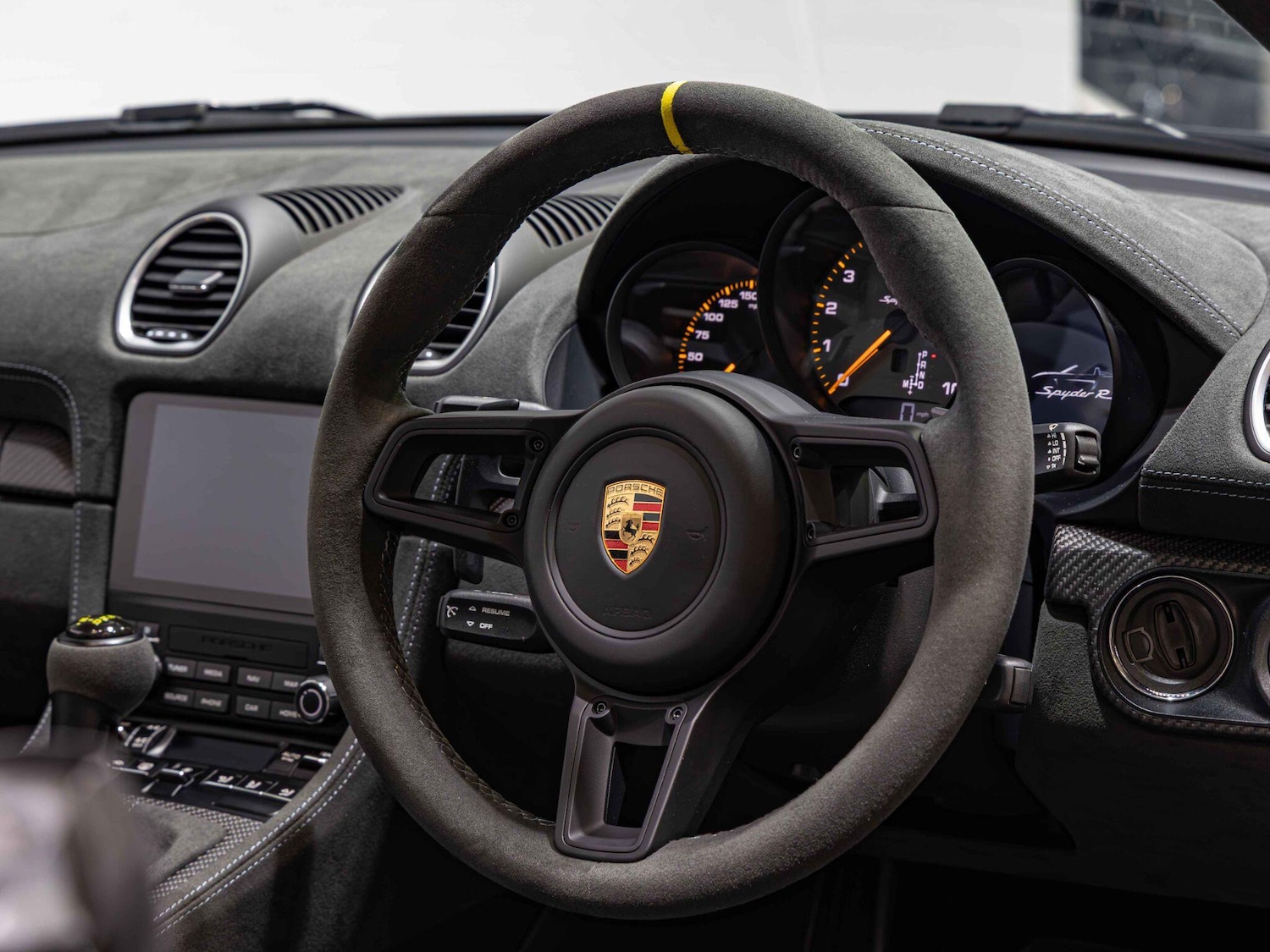 Used Porsche 718 Spyder 2024 for sale - 76283327: Photo 11