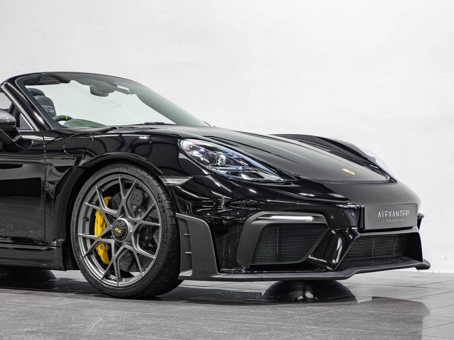 Used Porsche 718 Spyder 2024 for sale - 76283327: Photo 23