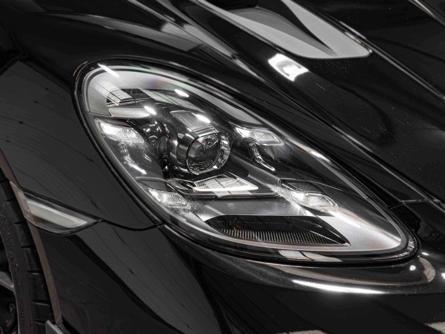 Used Porsche 718 Spyder 2024 for sale - 76283327: Photo 24